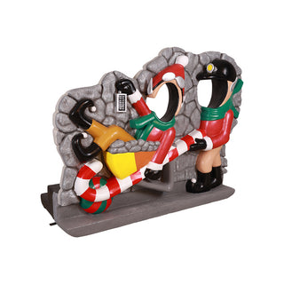 WORKING ELVES PHOTO OP